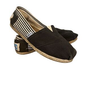 Tom’s Black White Stripes Canvas Slip On Comfort Shoes 7